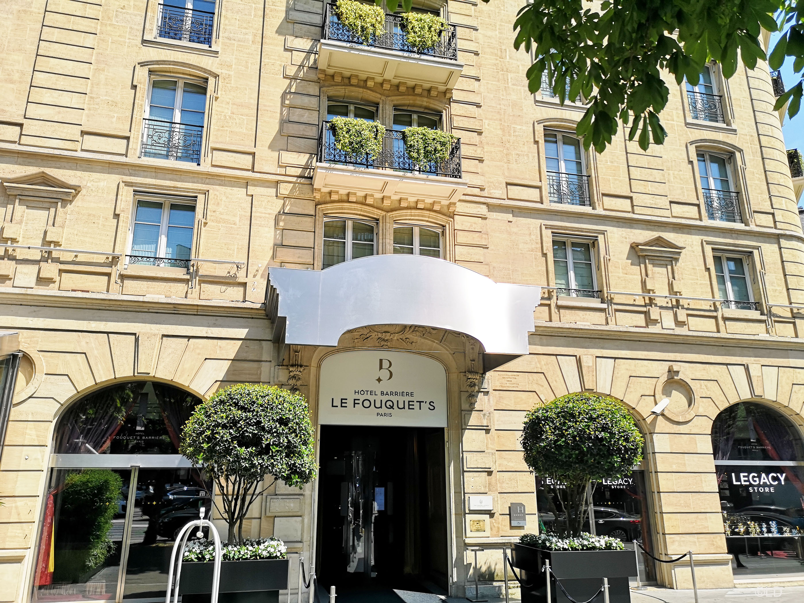 Hôtel Barrière Le Fouquet's Paris Restaurants & Spa – – The World of Luxury  –